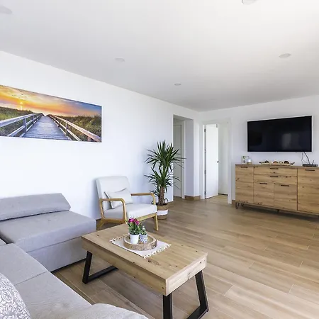 A&n Seafront Sea View With Terrace Apartment *